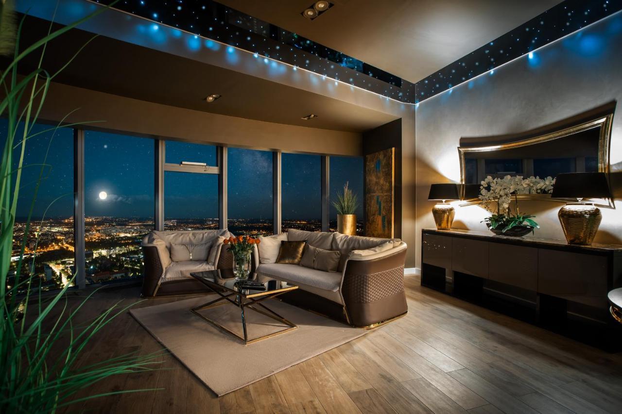 Sky Tower Z Jakuzzi Przy Oknie Appartamento Breslavia