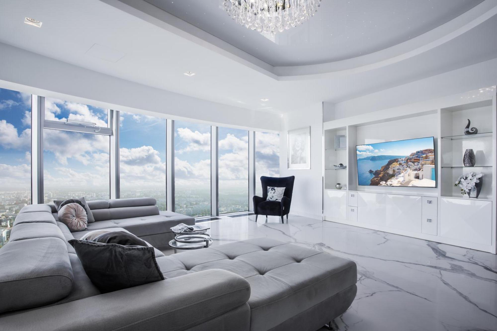 Sky Tower Z Jakuzzi Przy Oknie Breslavia