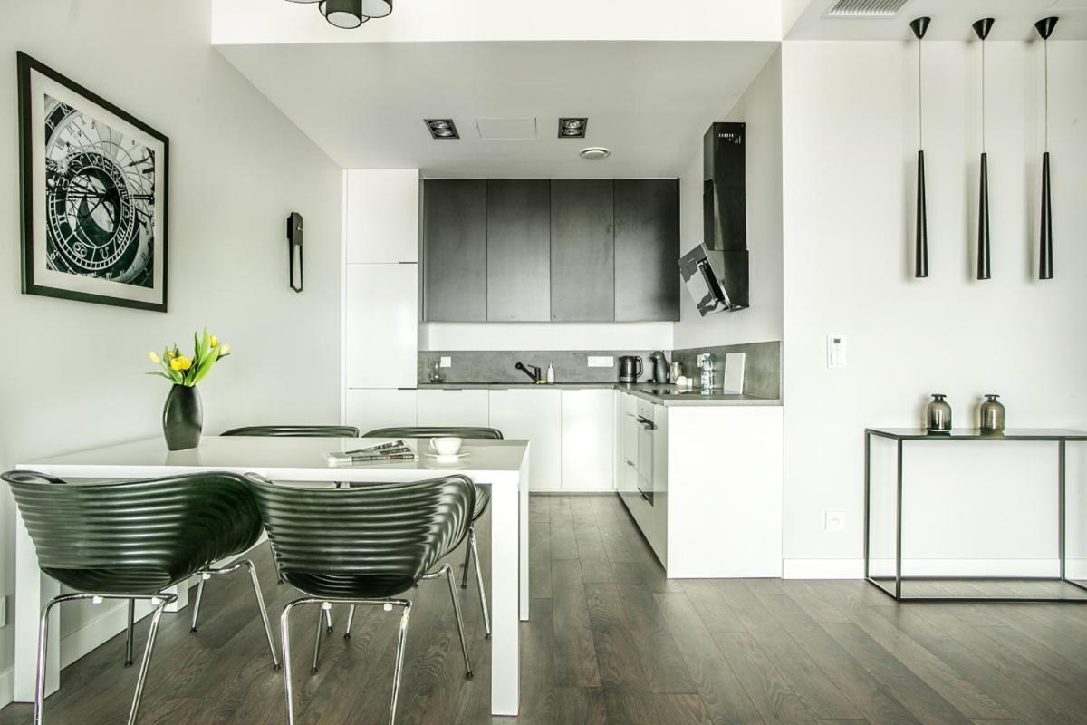 Appartamento Sky Tower Z Jakuzzi Przy Oknie *