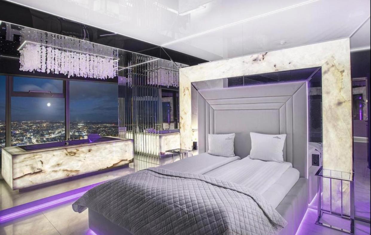 Appartamento Sky Tower Z Jakuzzi Przy Oknie