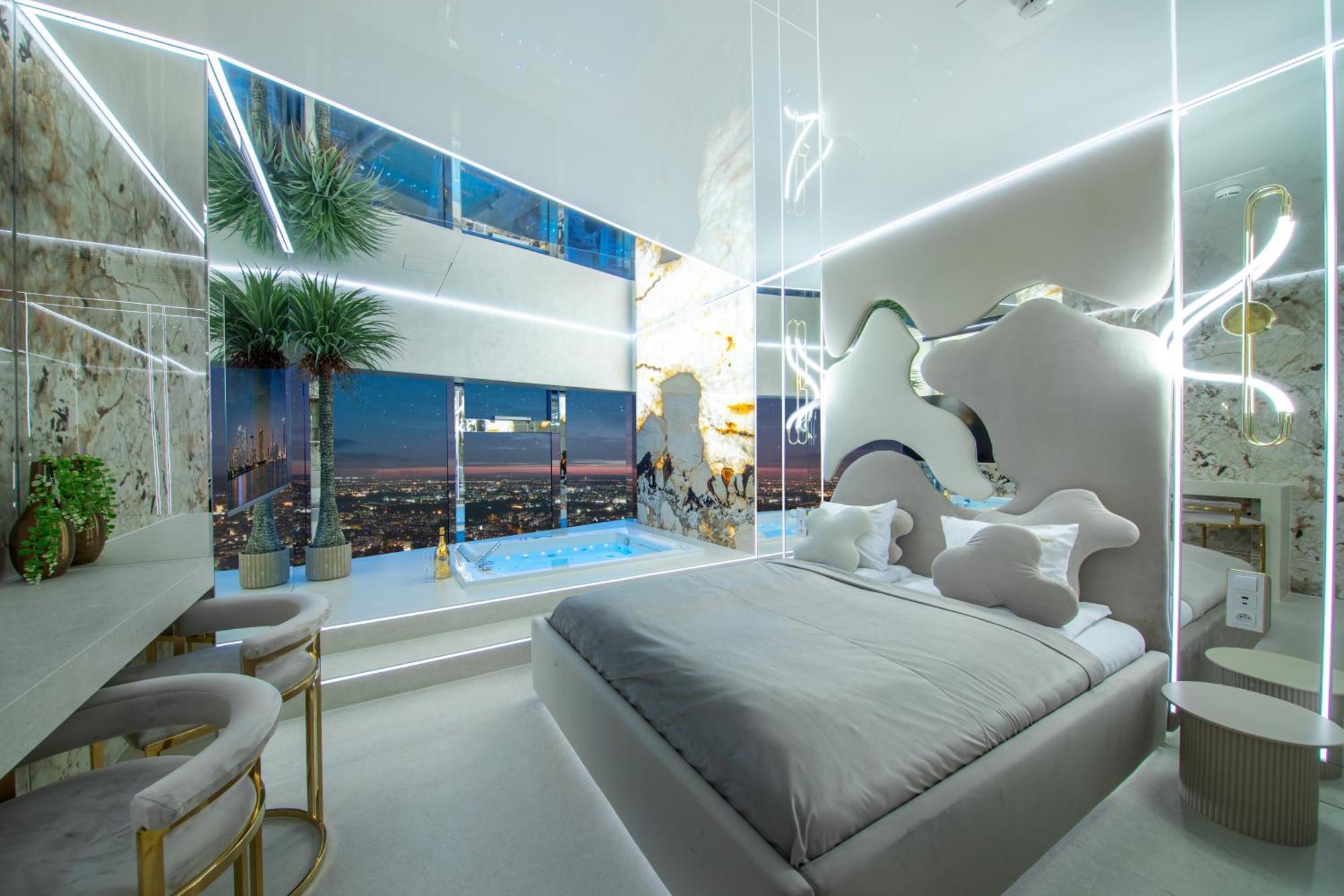 Appartamento Sky Tower Z Jakuzzi Przy Oknie Breslavia