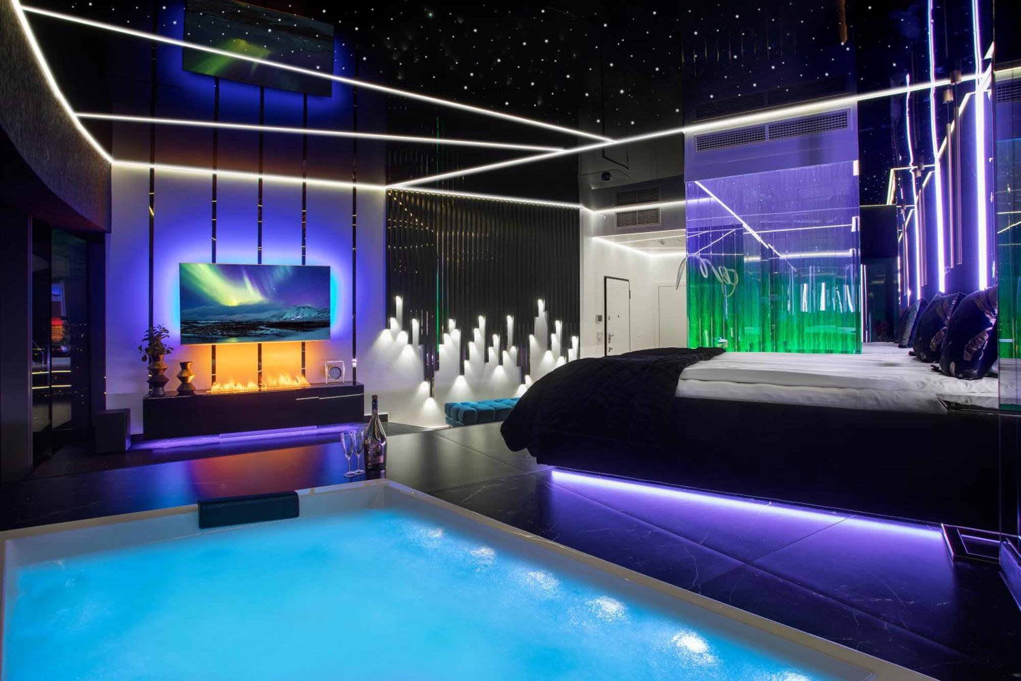 Sky Tower Z Jakuzzi Przy Oknie Apartamento *