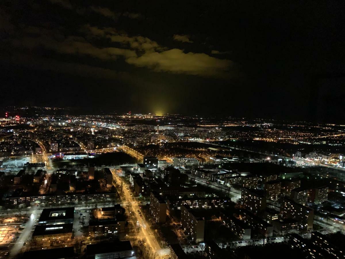 Apartamento Sky Tower Z Jakuzzi Przy Oknie Breslavia